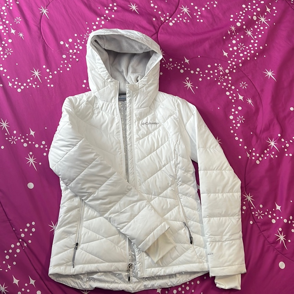 Women’s Columbia White puffer jacket